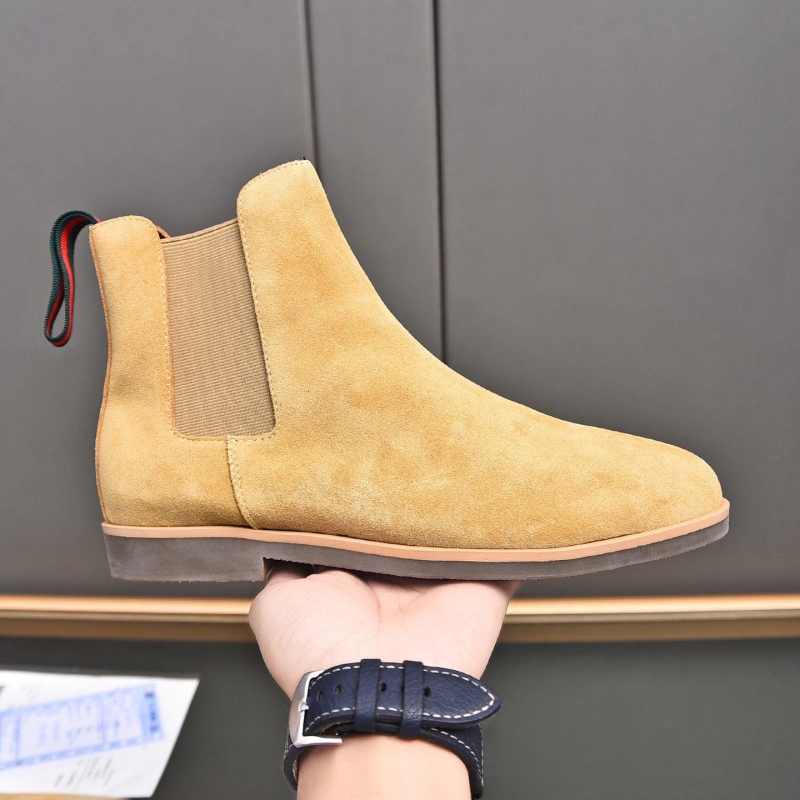 G*u*i boots